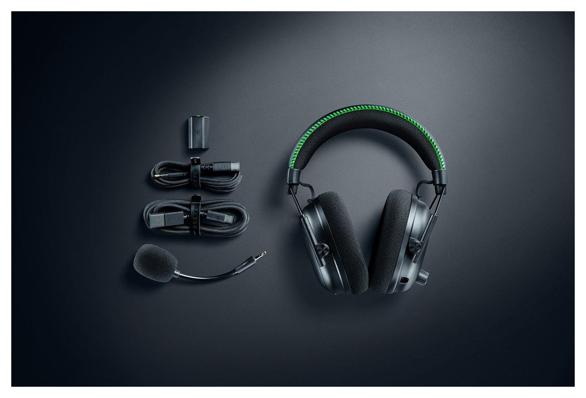 Razer BlackShark V3 Pro Black headset and accessories