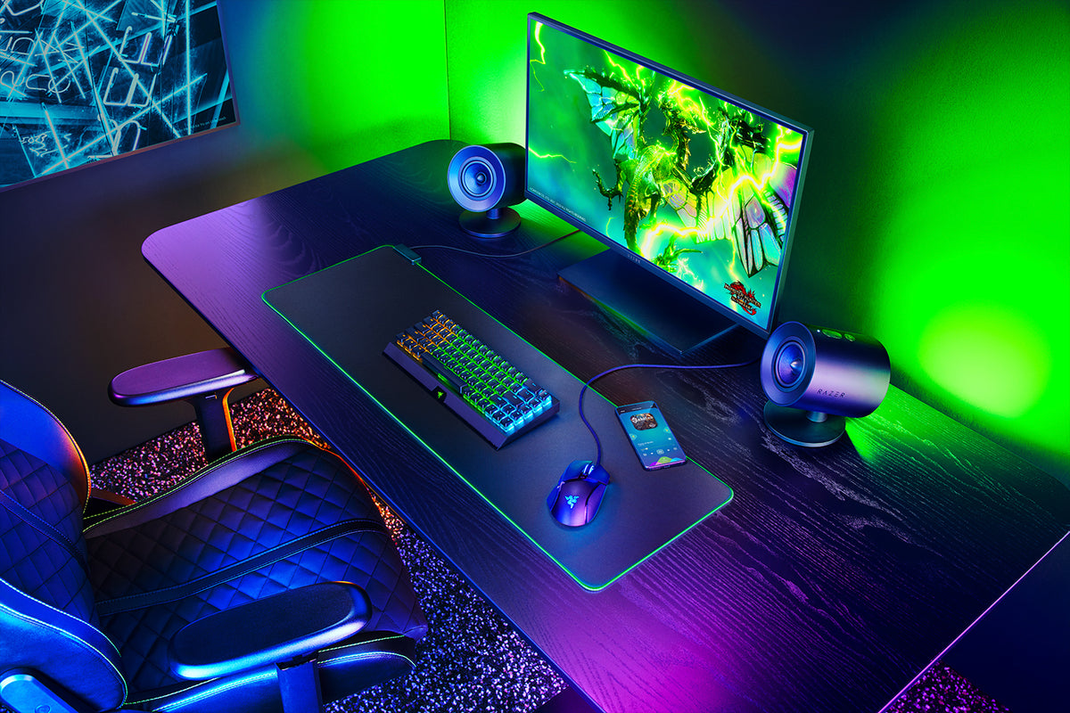 Razer Nommo V2 PC gaming speaker system product image