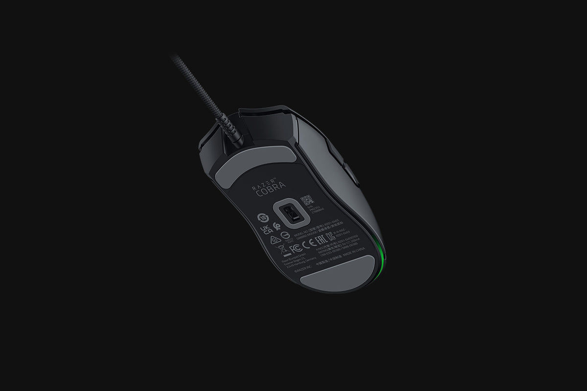 Razer Cobra Black angled view