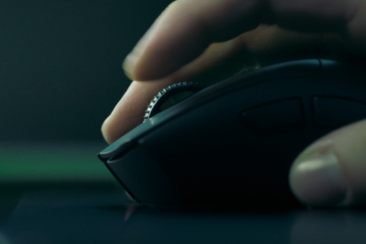 Razer DeathAdder V4 Pro Black rear angle