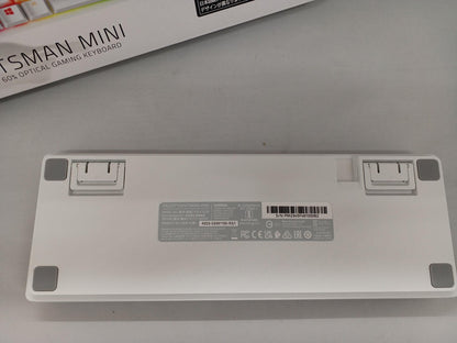 Razer Huntsman Mini Mercury underside