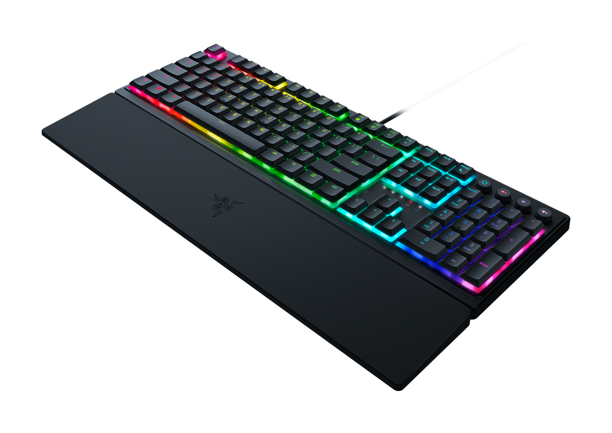 Razer Ornata V3 front-right view