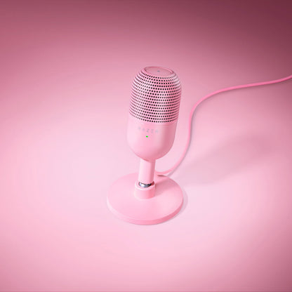 Razer Seiren V3 Mini Quartz lifestyle view
